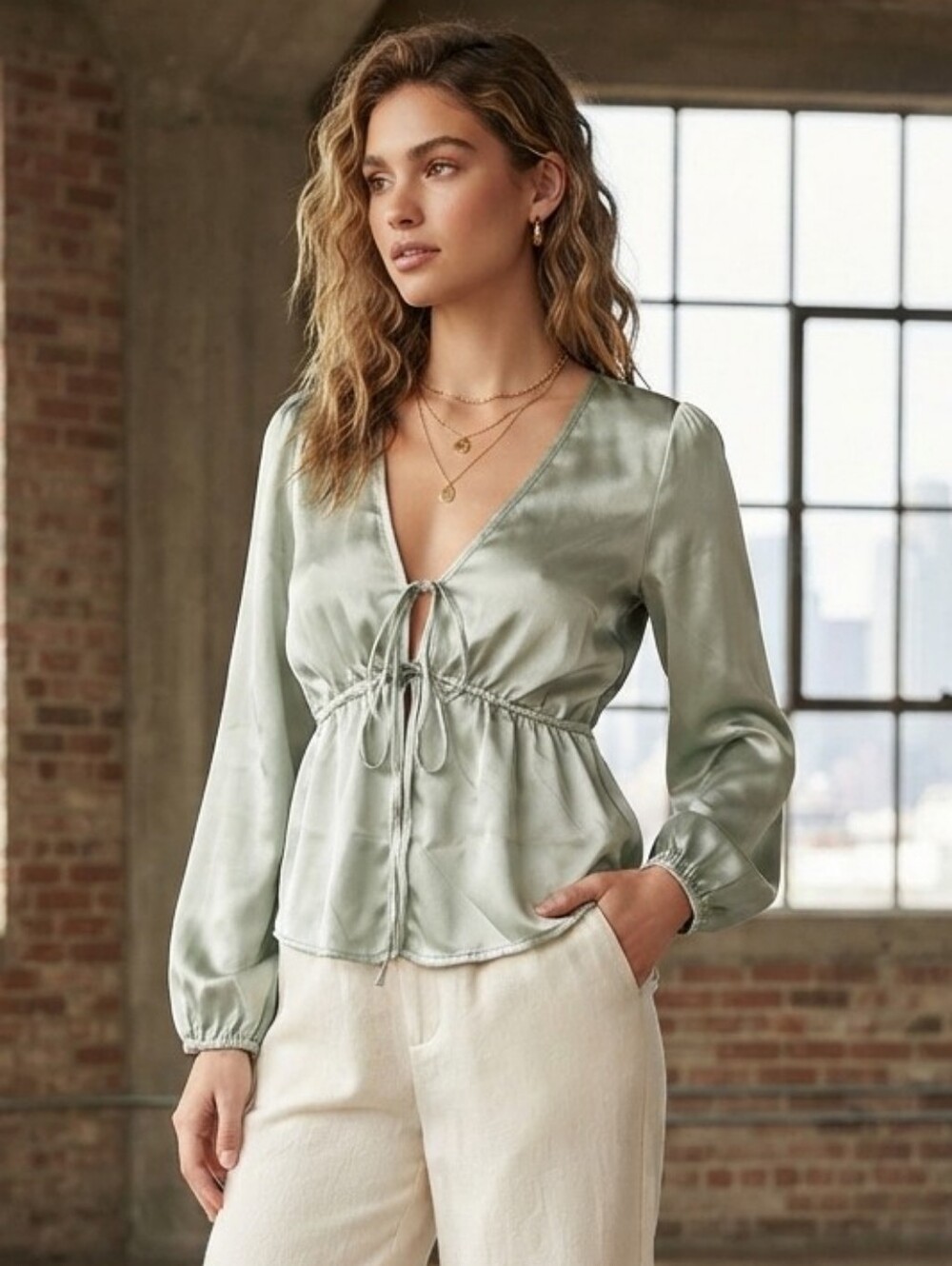 Abercrombie And Fitch Long Sleeve Satin Blouse Sz Small Front Tie